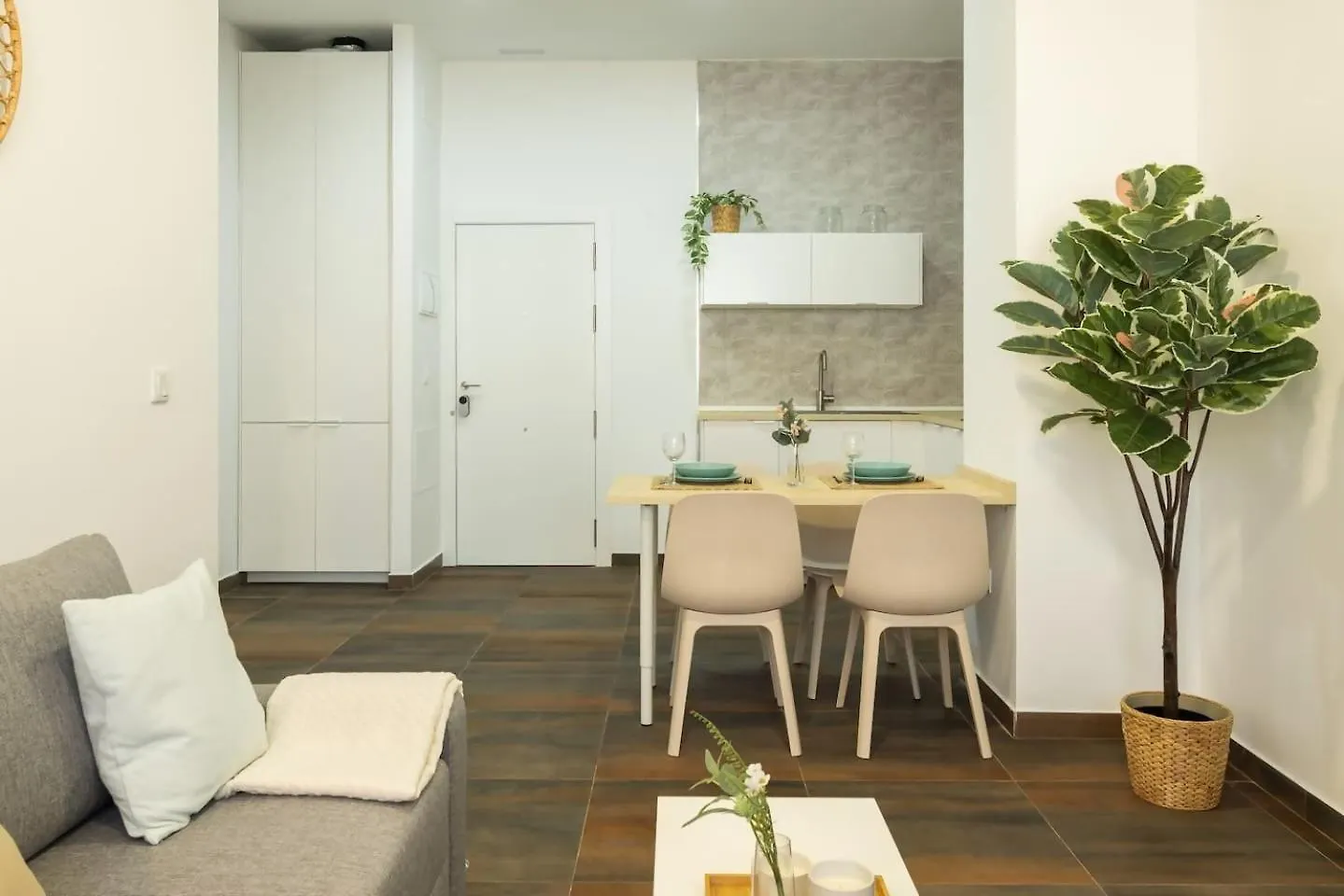 Antiguo Balneario Apartment Cadiz 0*,